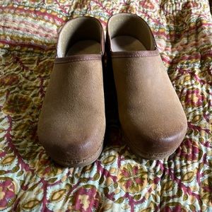 Dansko Brenna clog